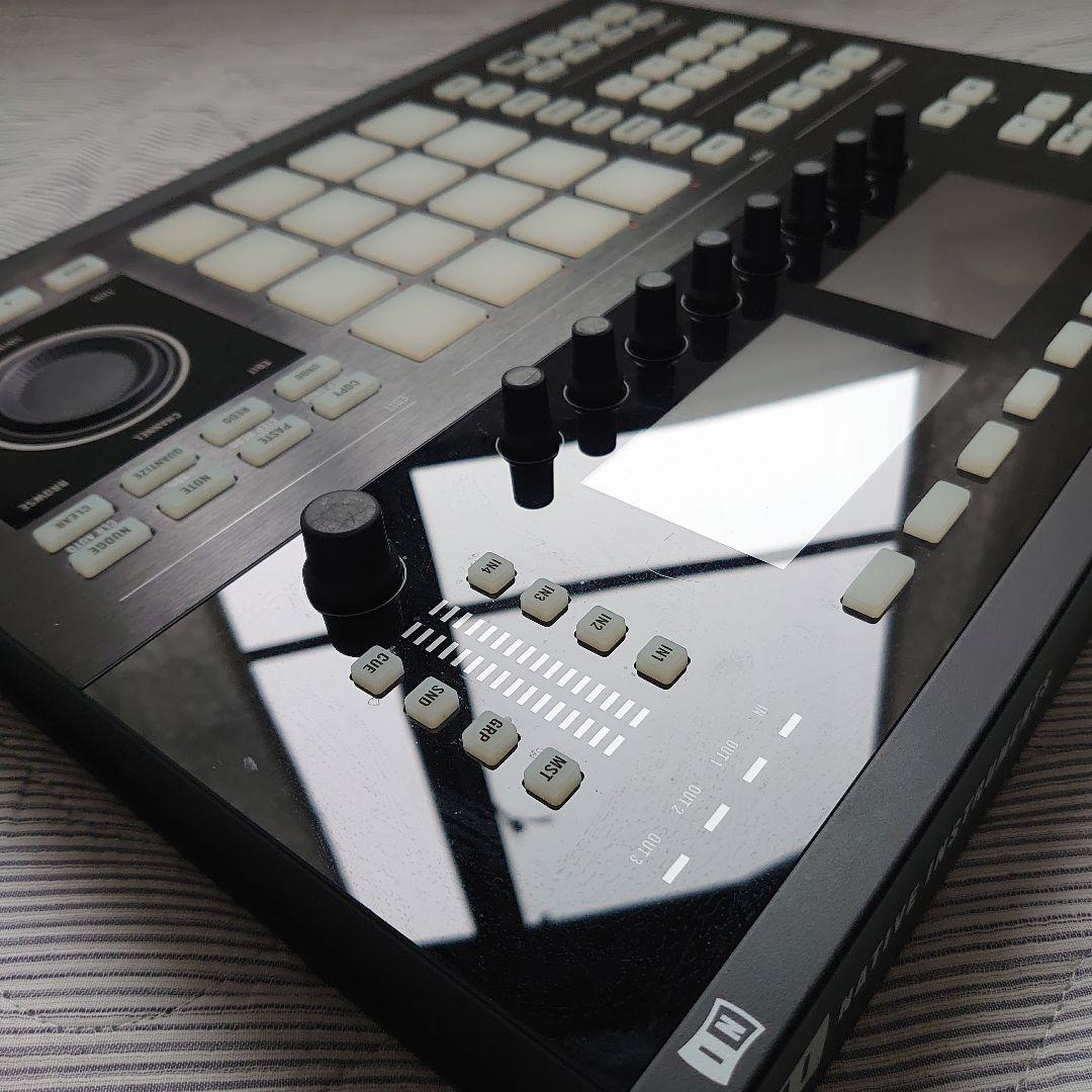 MASCHINE STUDIOと13万円分の拡張パック18種セット
