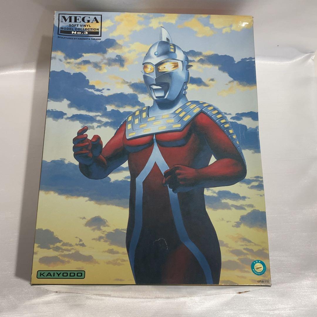 【美品】海洋堂　ウルトラセブン　塗装済み組み立てキット　ウルトラマン　特撮