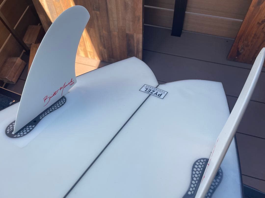 D*A様 【値下げ】Pyzel Astro Twin 5'10