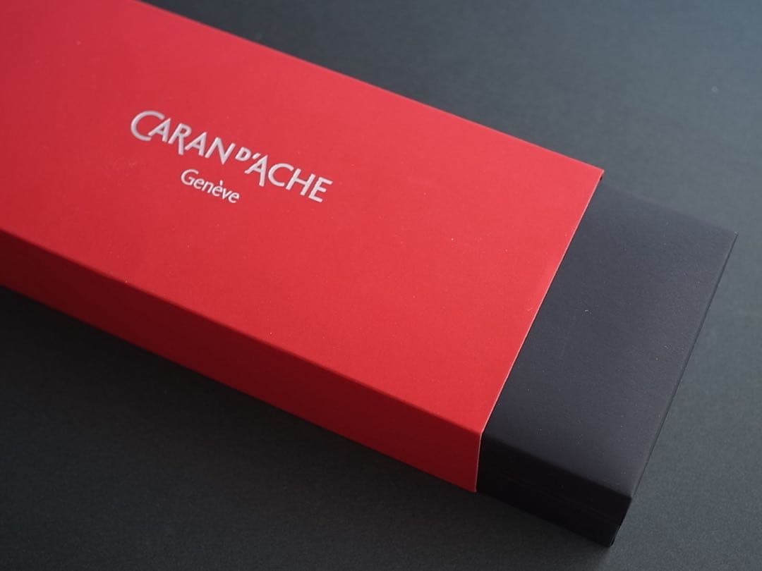 カランダッシュ油性ボールペン レマン　エボニーブラック