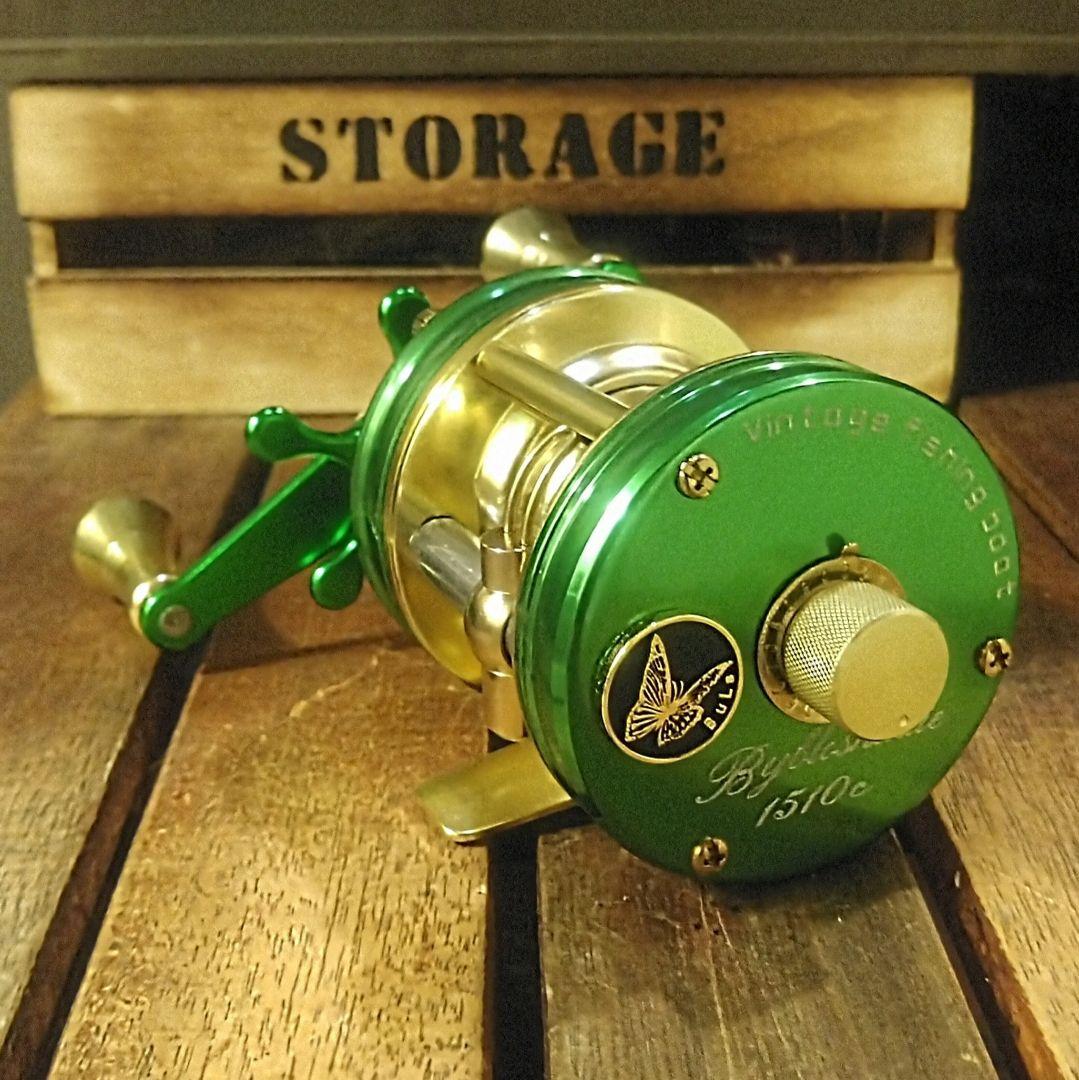 丸型ベイトリール BULS1510C 右ハンドル グリーン・ゴールド