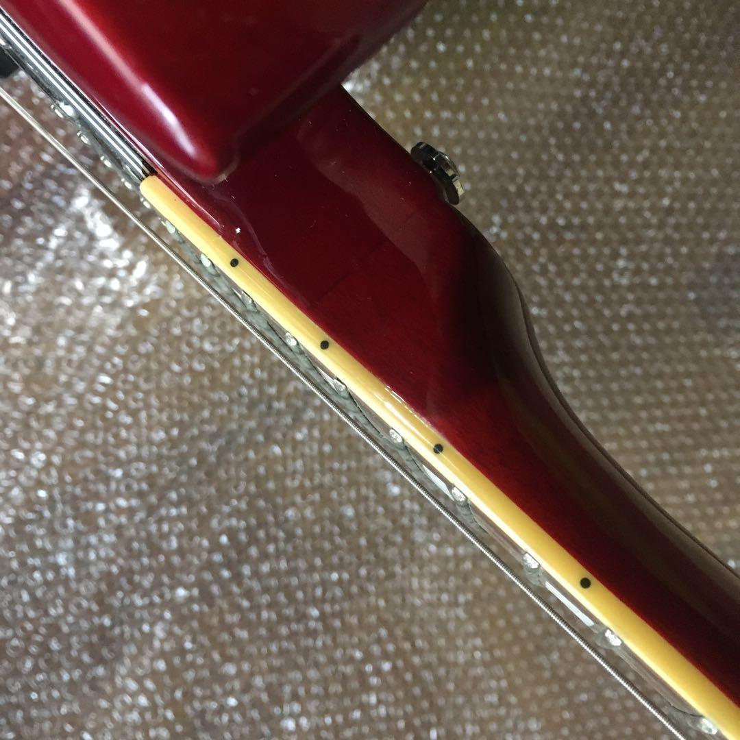 フォトジェニック　エレキギター