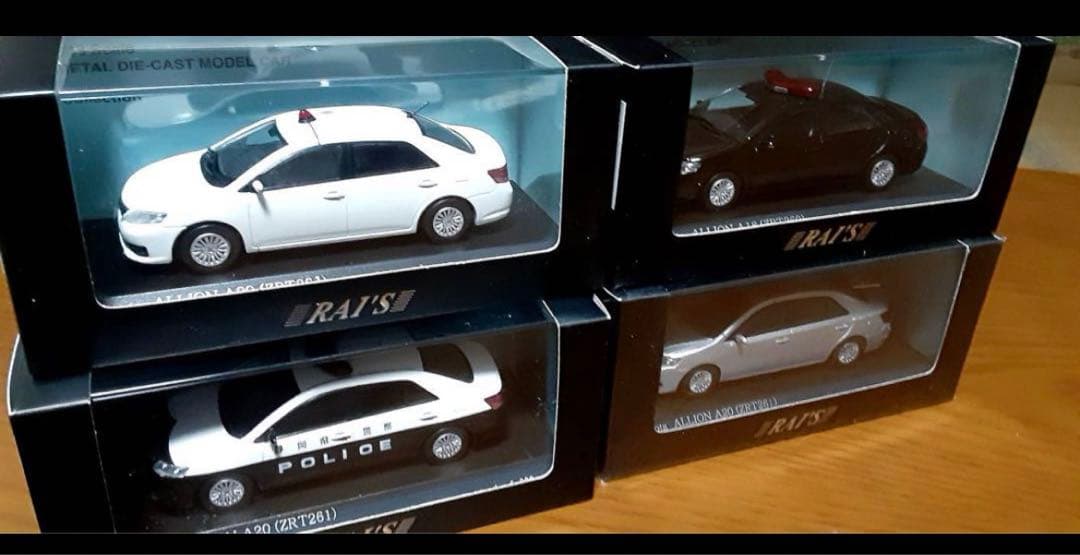 【パトカー4台セット】レイズ　トヨタ　アリオン　1/43