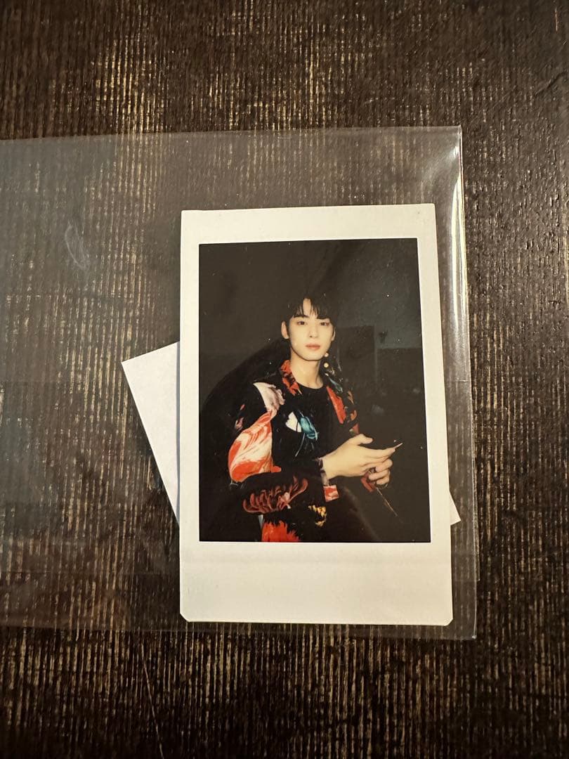 【期間限定値下げ】ASTRO チャウヌ ウヌ LIPSS 限定1枚 ポラロイド