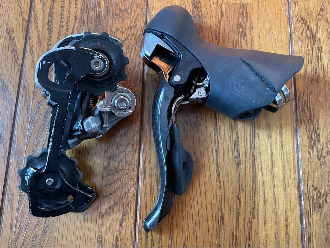 シマノ ST-6700右レバー / RD-6700-GS