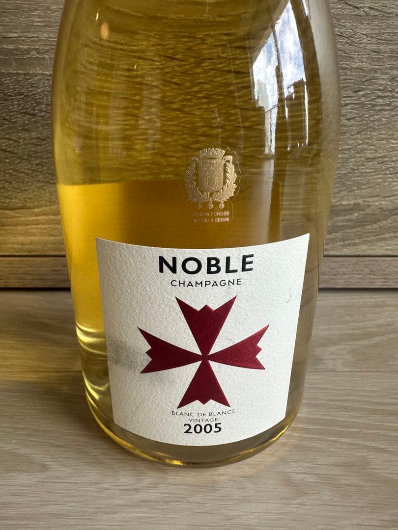 noble 2005 シャンパン