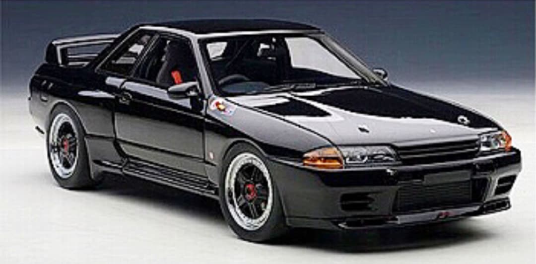 オートアート 1/18 スカイライン GT-R R32 Gr.A仕様 限定品