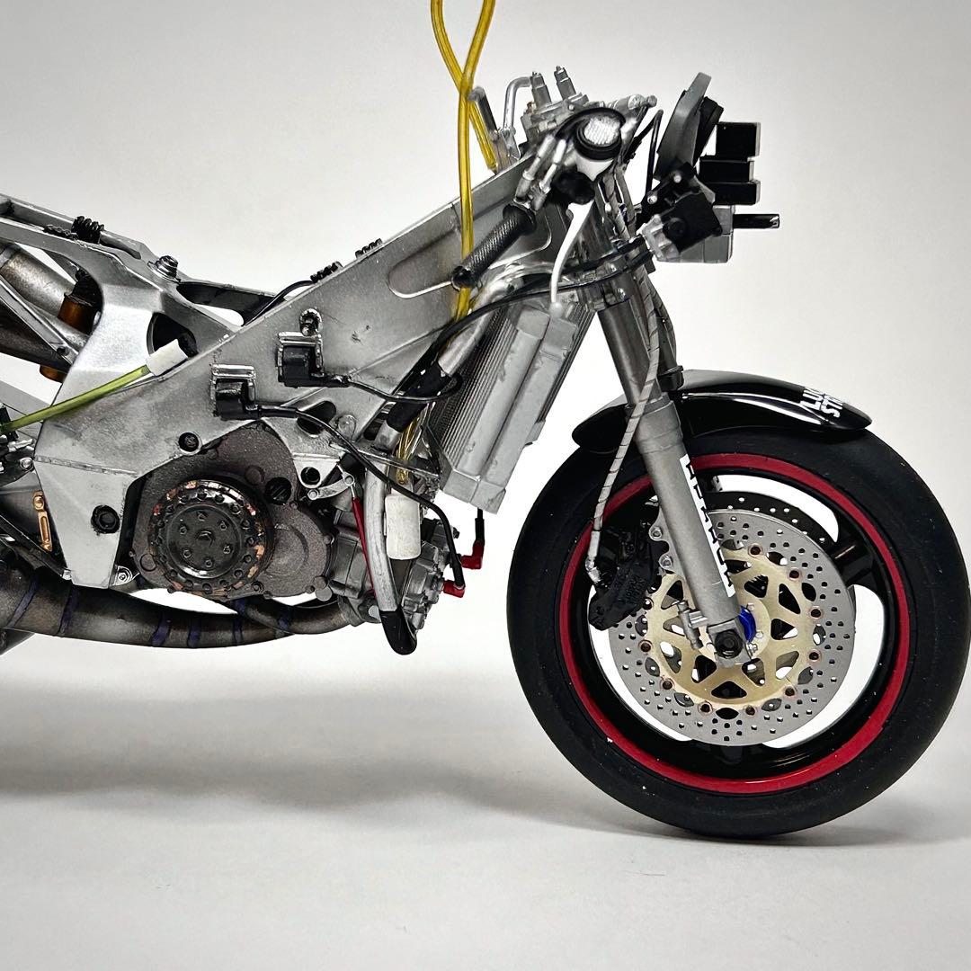 1/12 ハセガワ ヤマハYZR500(0W98) 1988 プラモデル 完成品