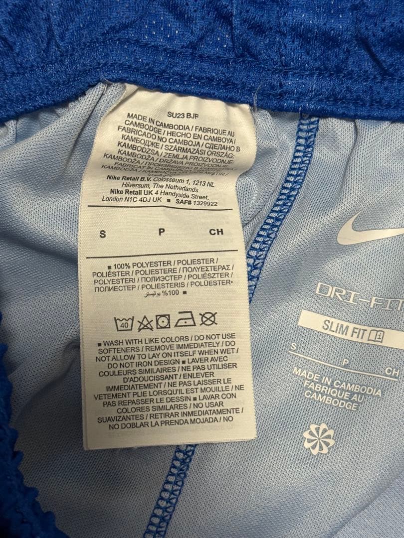 ブライトン　ユニフォーム