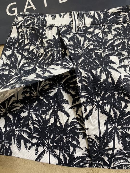 正規品パーリーゲイツ未使用品スカートサイズ00