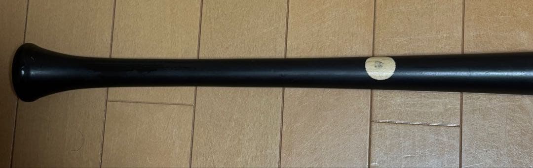 marucciサイン刻印入り84cm880g木製バット　フランシスコ・リンドーア