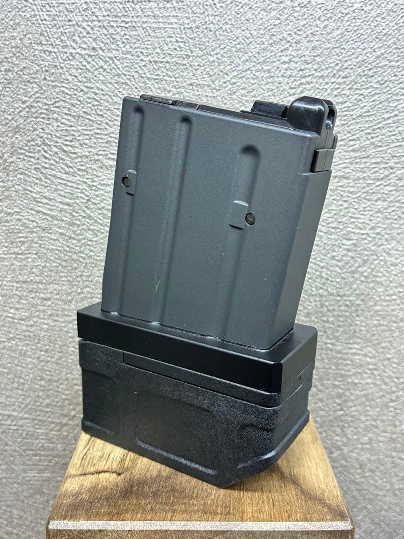 R7-24 東京マルイ GBB M4 マガジンアダプター 外部ソース仕様