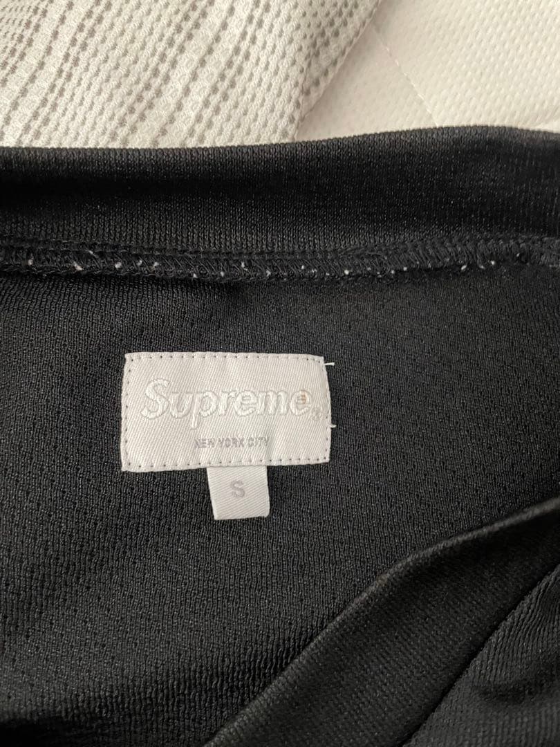 シュプリームフットボールジャージ