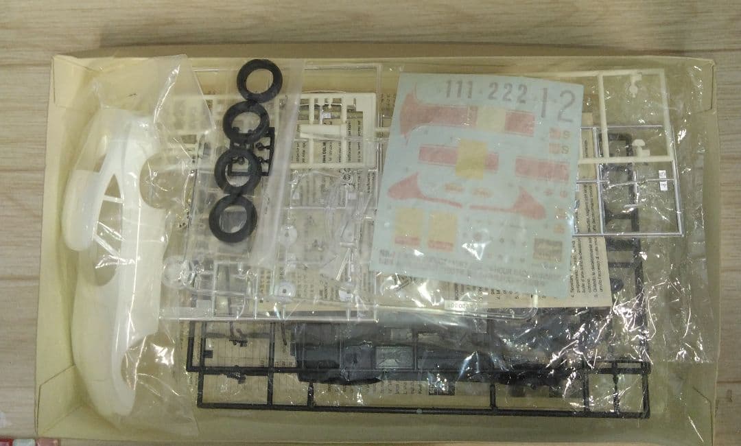 値下げしました！希少　Hasegawa TOYOTA  2000 GT