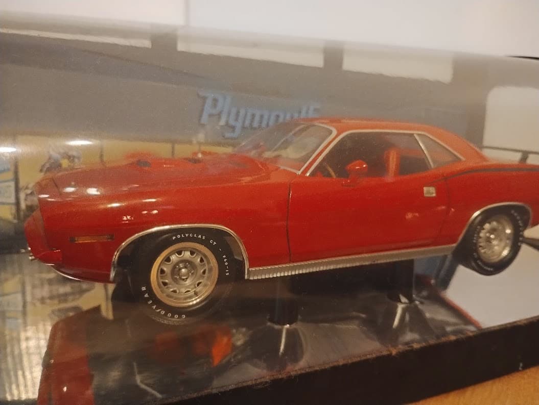 1970 PLYMOUTH HEMI 'CUDA 1/18 クーダ MOPAR