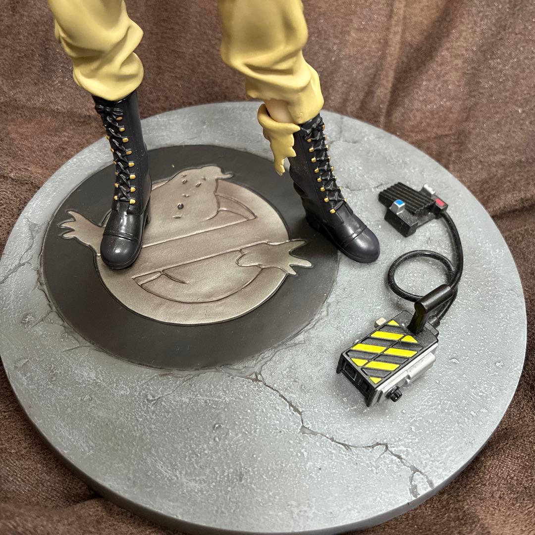 コトブキヤ　ゴーストバスターズ　ルーシー　フィギュア