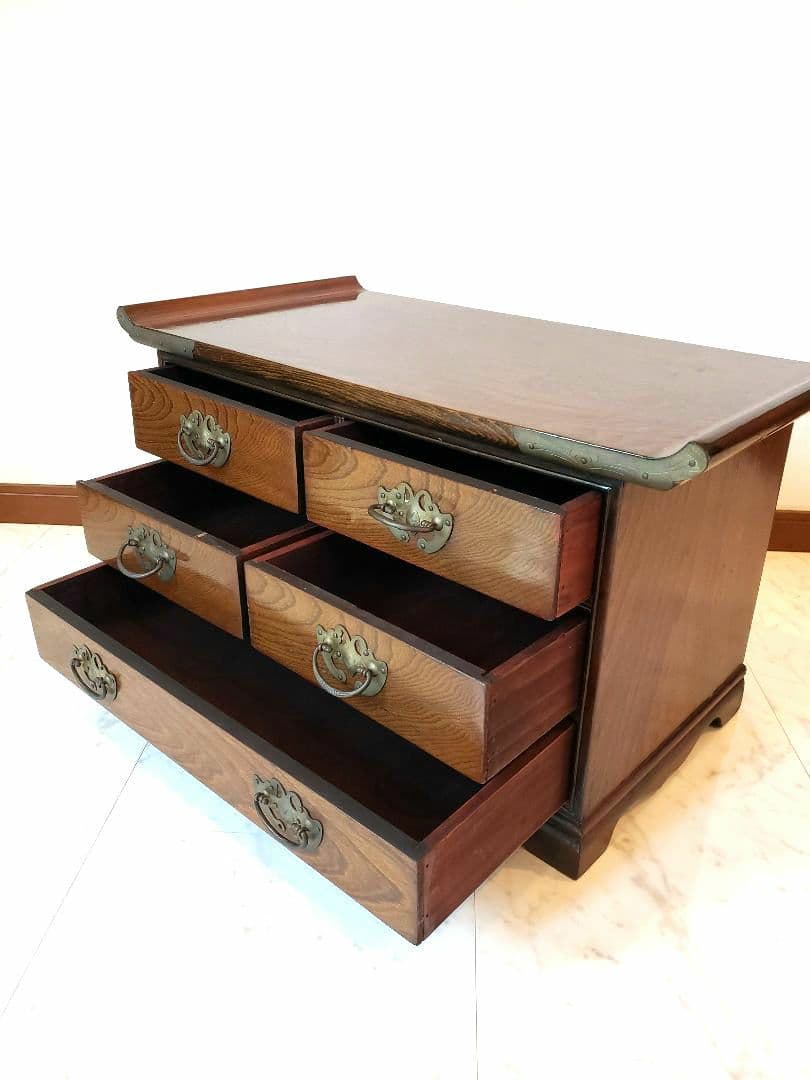 【昭和レトロ】木製家具　和風家具　民芸風　小引き出し　収納棚　木製模様の箪笥