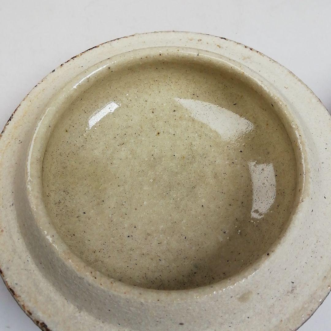 Ｗ９４　香合　『琉球　胡差焼』『赤絵』　共箱　茶道具