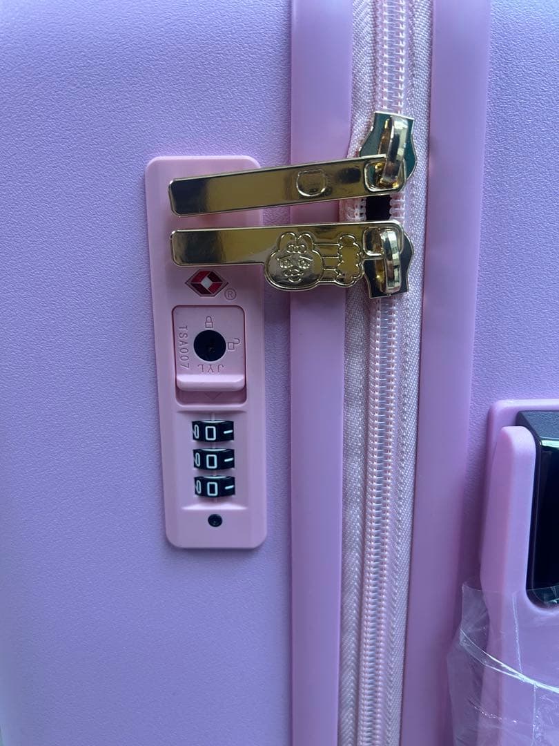 かおるこ　新品　おぱんちゅうさぎ　スーツケース ドンキ限定