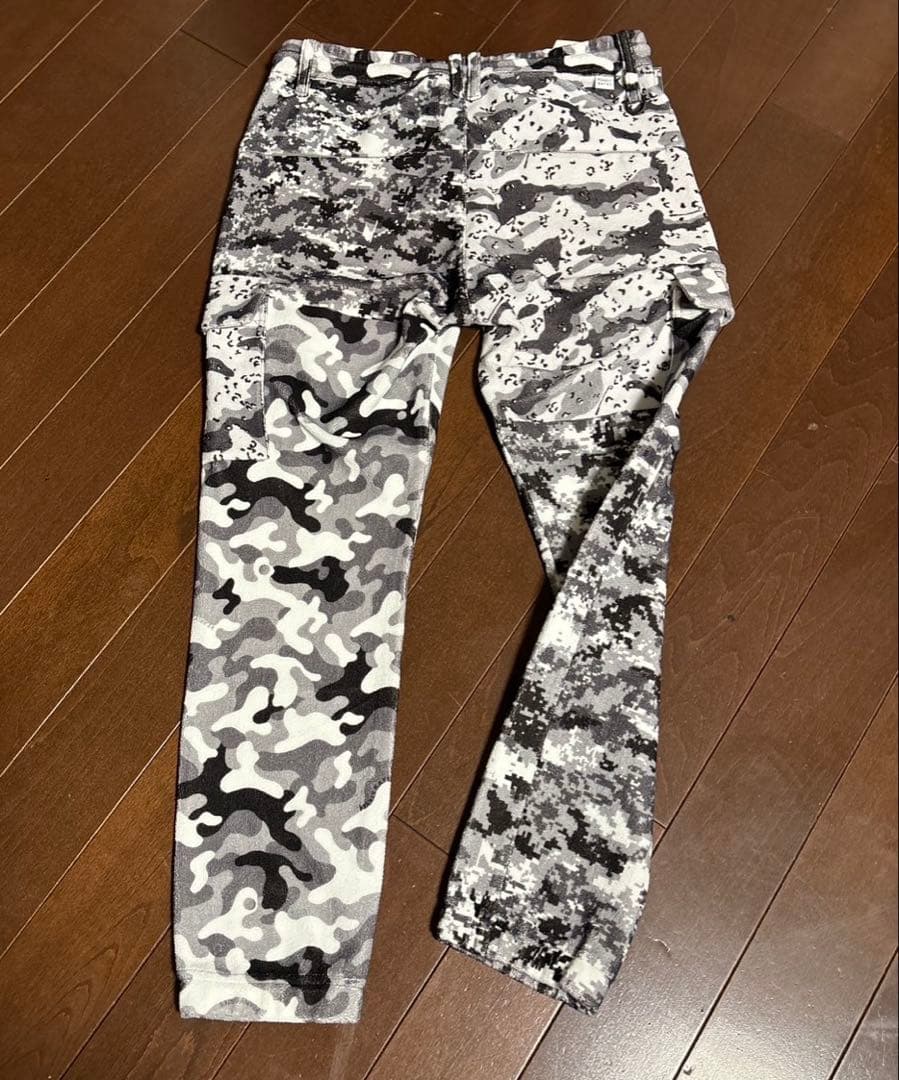 パーリーゲイツダブルラッセル　マルチカモプリントパンツサイズ4