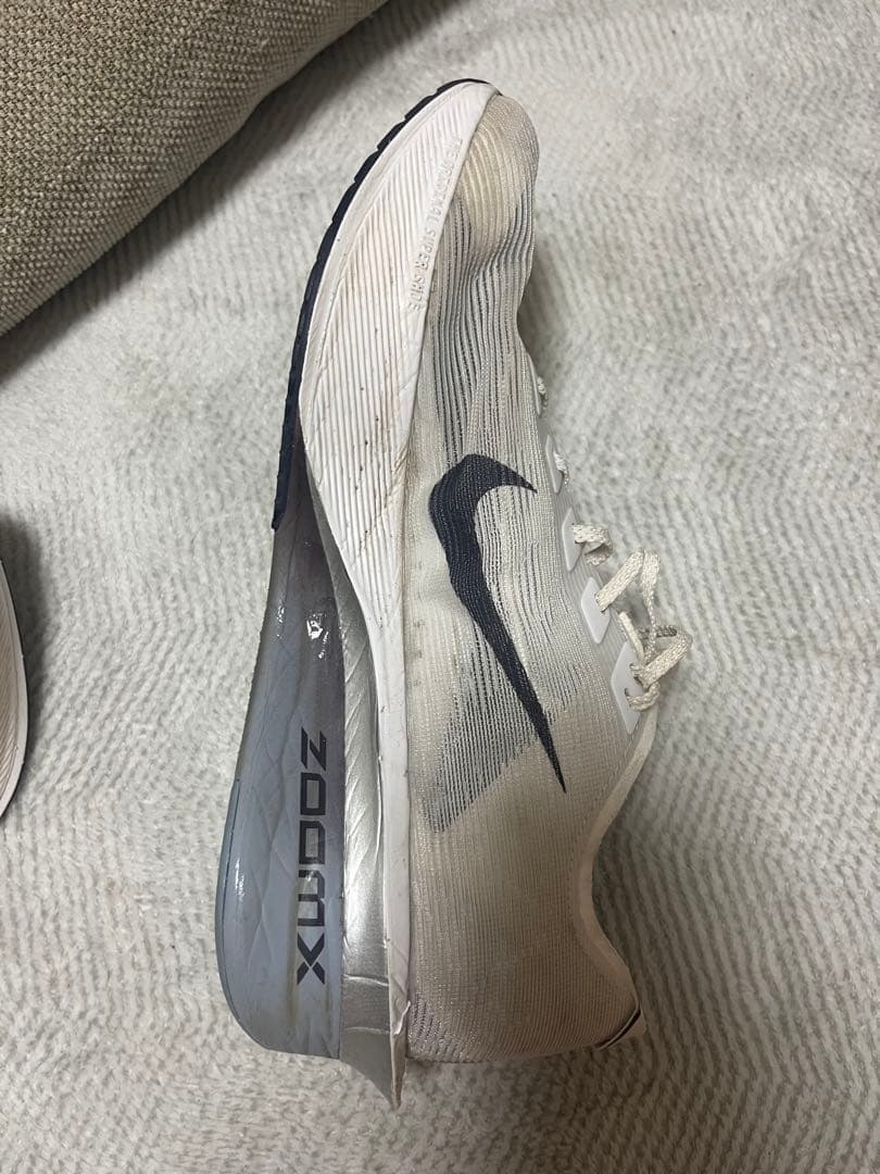 NIKE ヴェイパーフライ4サイズ26.5cm