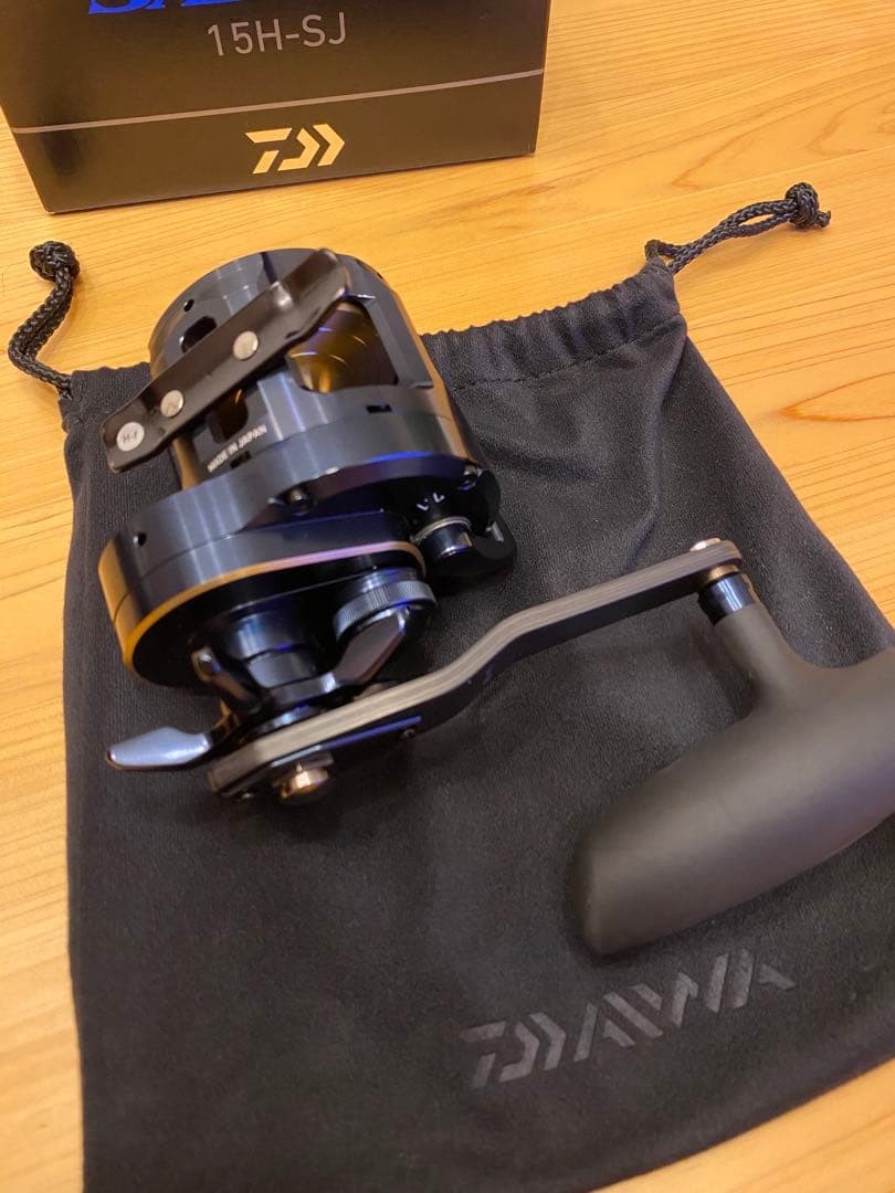 DAIWA SALTIGA 15H-SJ ベイトリール