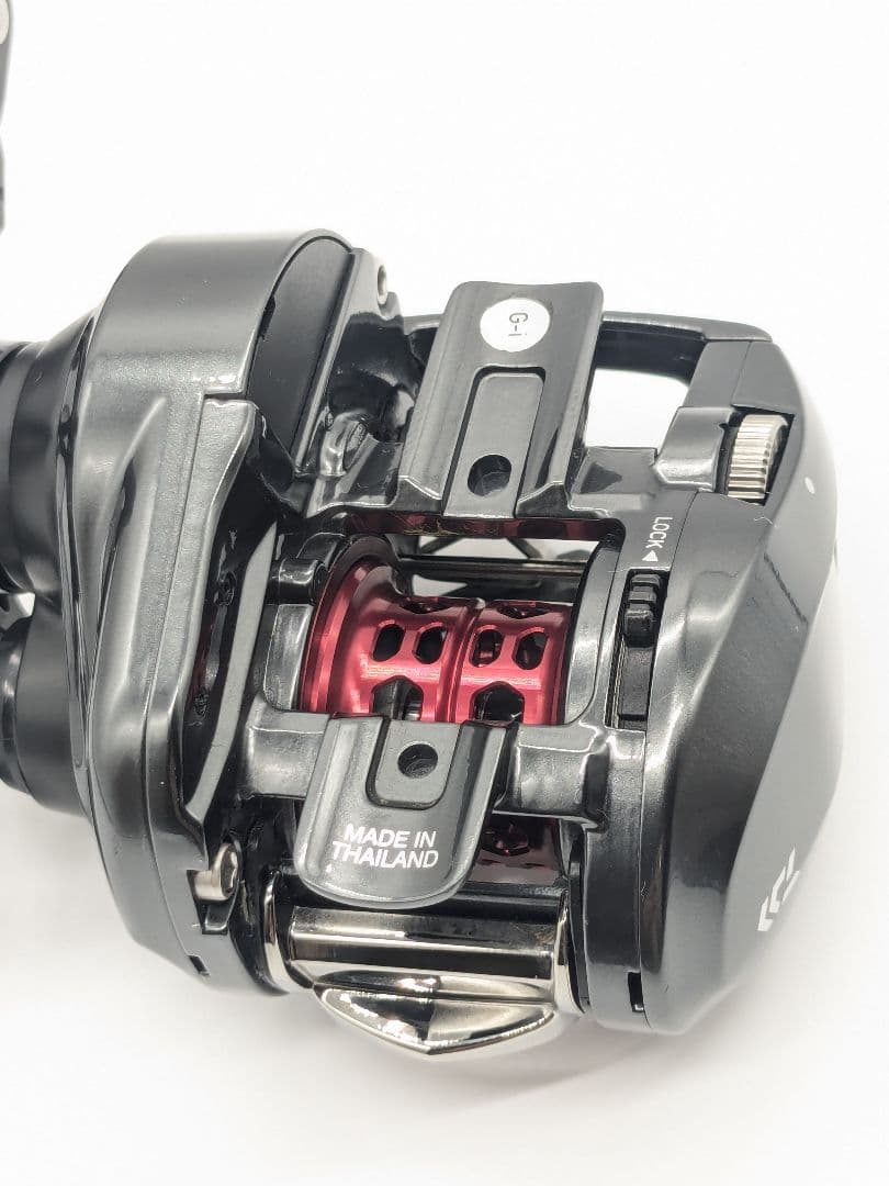 【美品】DAIWA 20ALPHAS AIR TW8.6L ダイワ リール