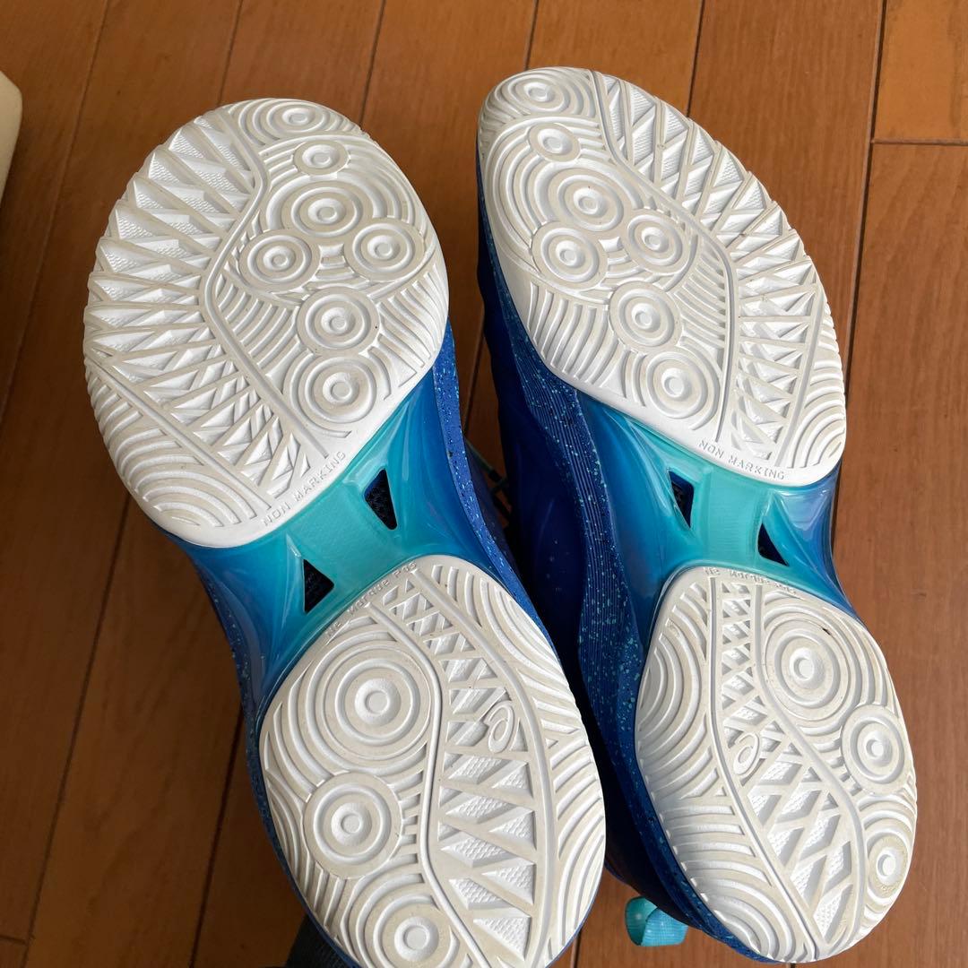 asics GLIDE NOVA FF グライド ノヴァ　限定カラー