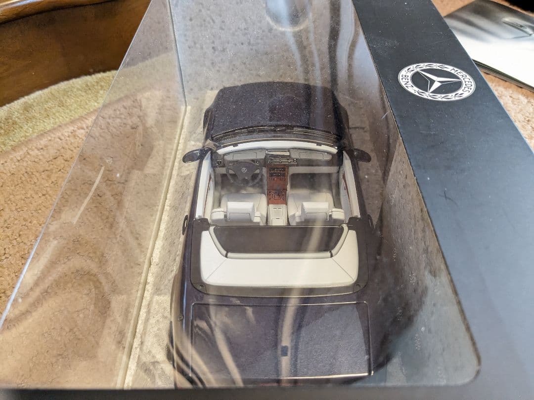 1/18 ノレブ メルセデスベンツ500SL (R129)(1998-2001)