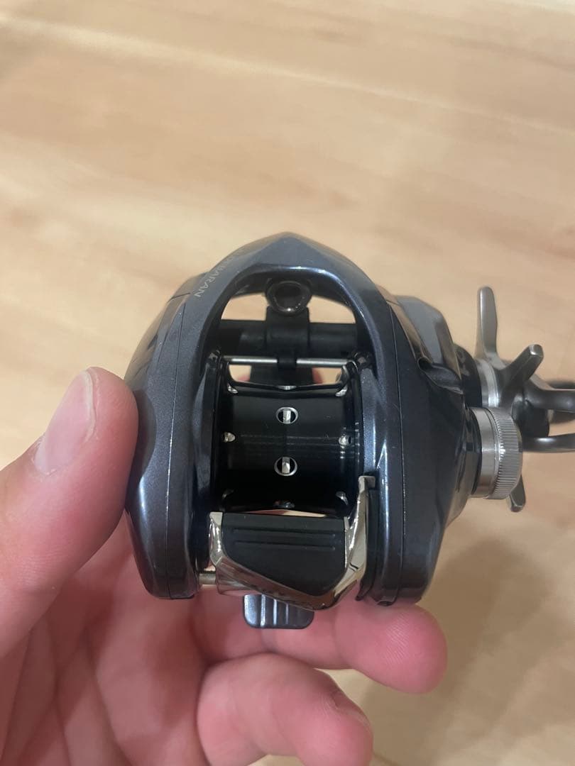 希少 ワールドシャウラ 赤 1701FF-2 メル28790さん専用