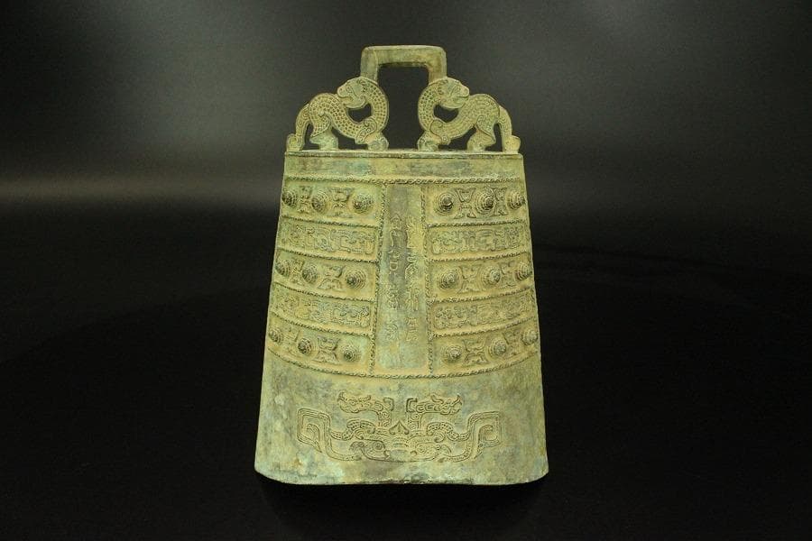 中国美術 青銅 釣鐘 饕餮紋 大小 四件 揃 書家旧蔵品(LC338)