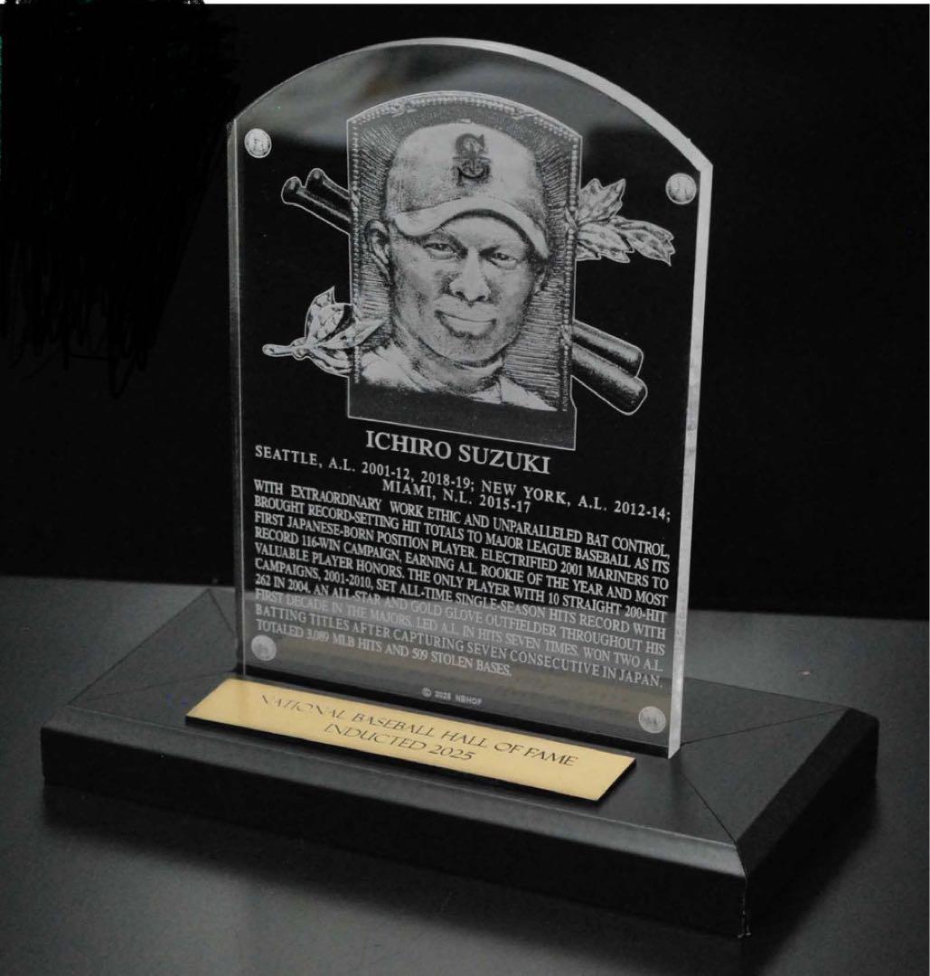 ［貴重]マリナーズ　イチロー 野球殿堂 盾　記念プレート 2025年　HOF25