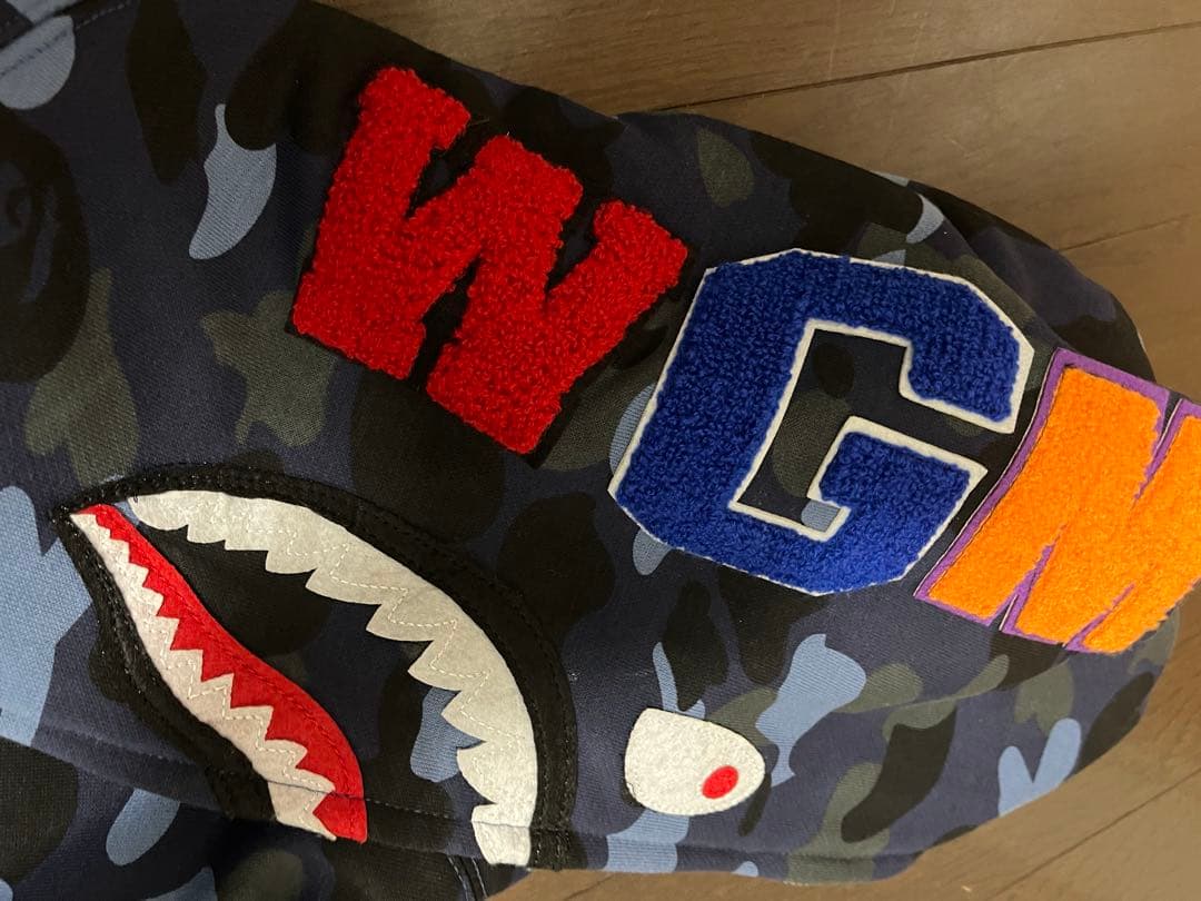 Bape パーカーシャークデザイン パーカー　レア　XLサイズ 袋付き