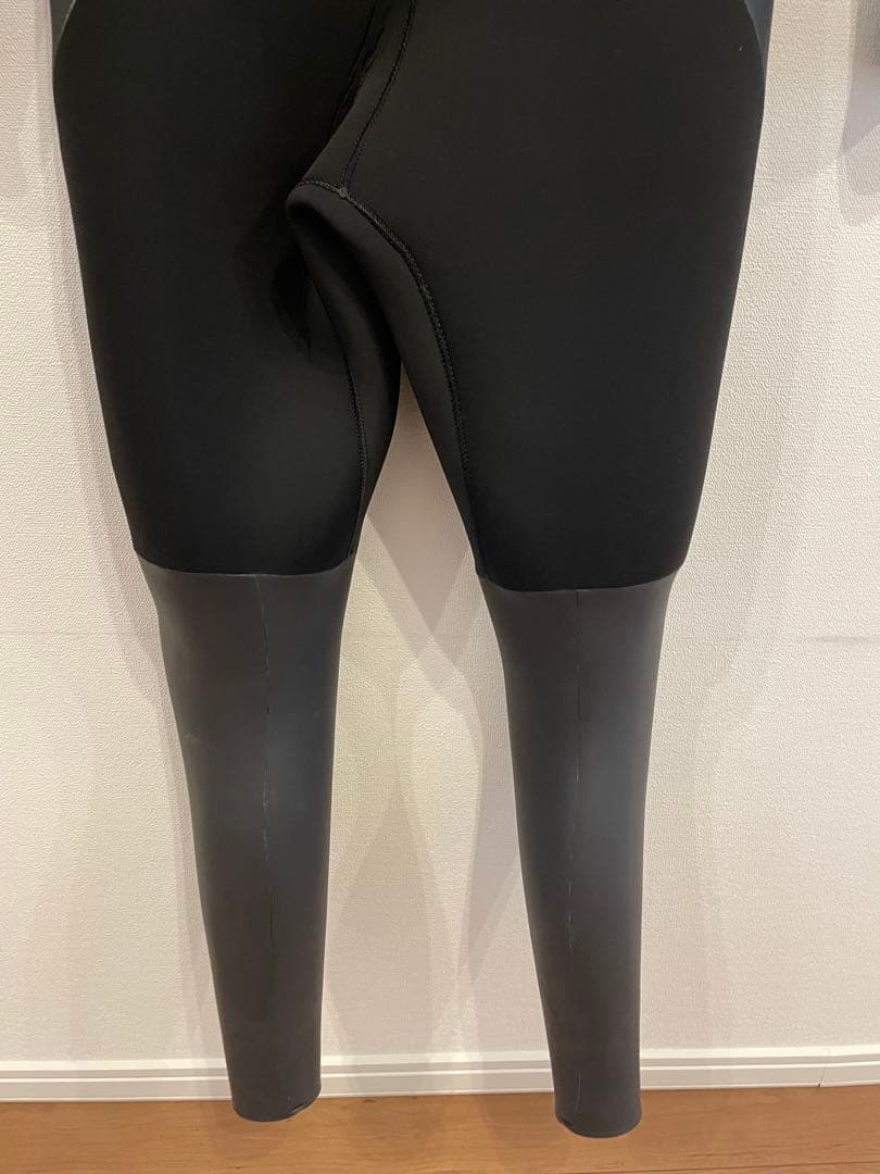 【ウォークマン】セミドライ fellow surf 5×3mm サイズLB