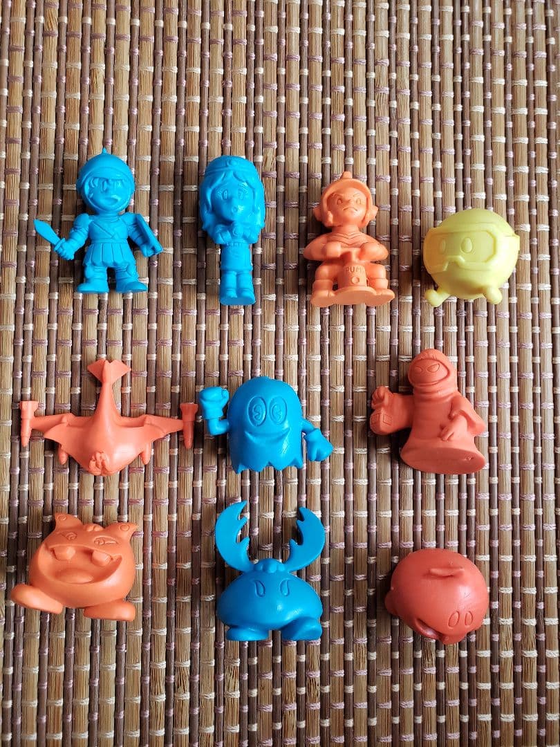 正規品　ナムコット消しゴム　ファミコン　キン消し　ドルアーガの塔ディグダグ