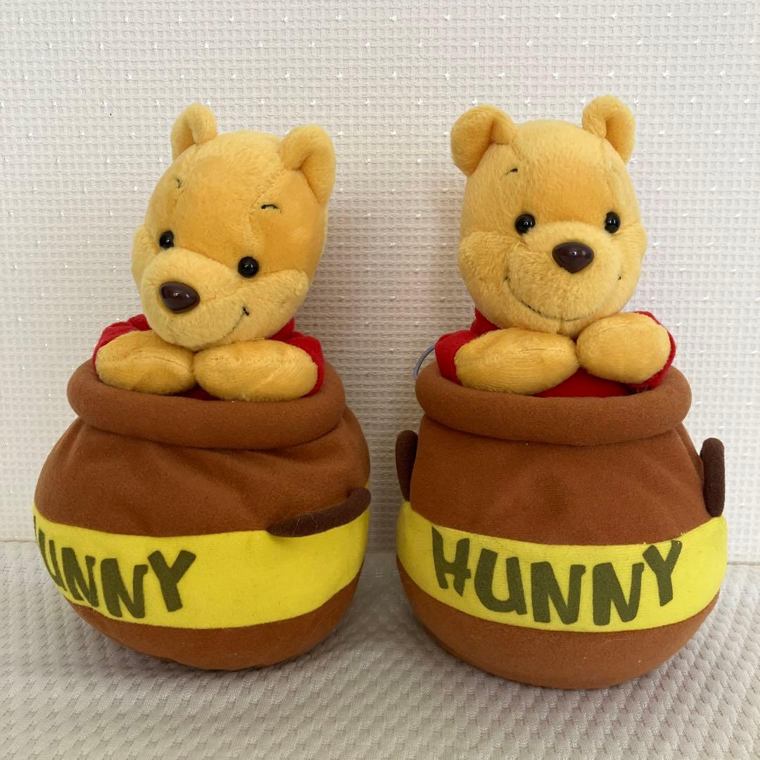 くまのプーさんぬいぐるみ 2つ