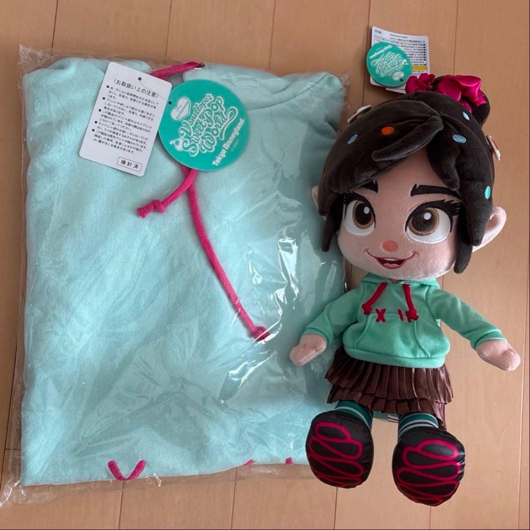 新品未使用ディズニー パルパルーザ　ヴァネロペ　パーカー　ぬいぐるみ　2点セット