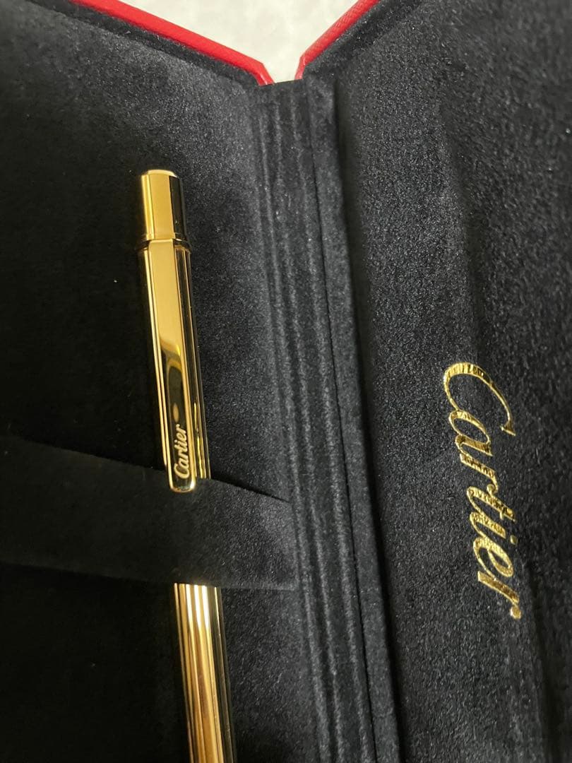 お値下げしました。Cartier ゴールド ボールペン 専用ケース付き