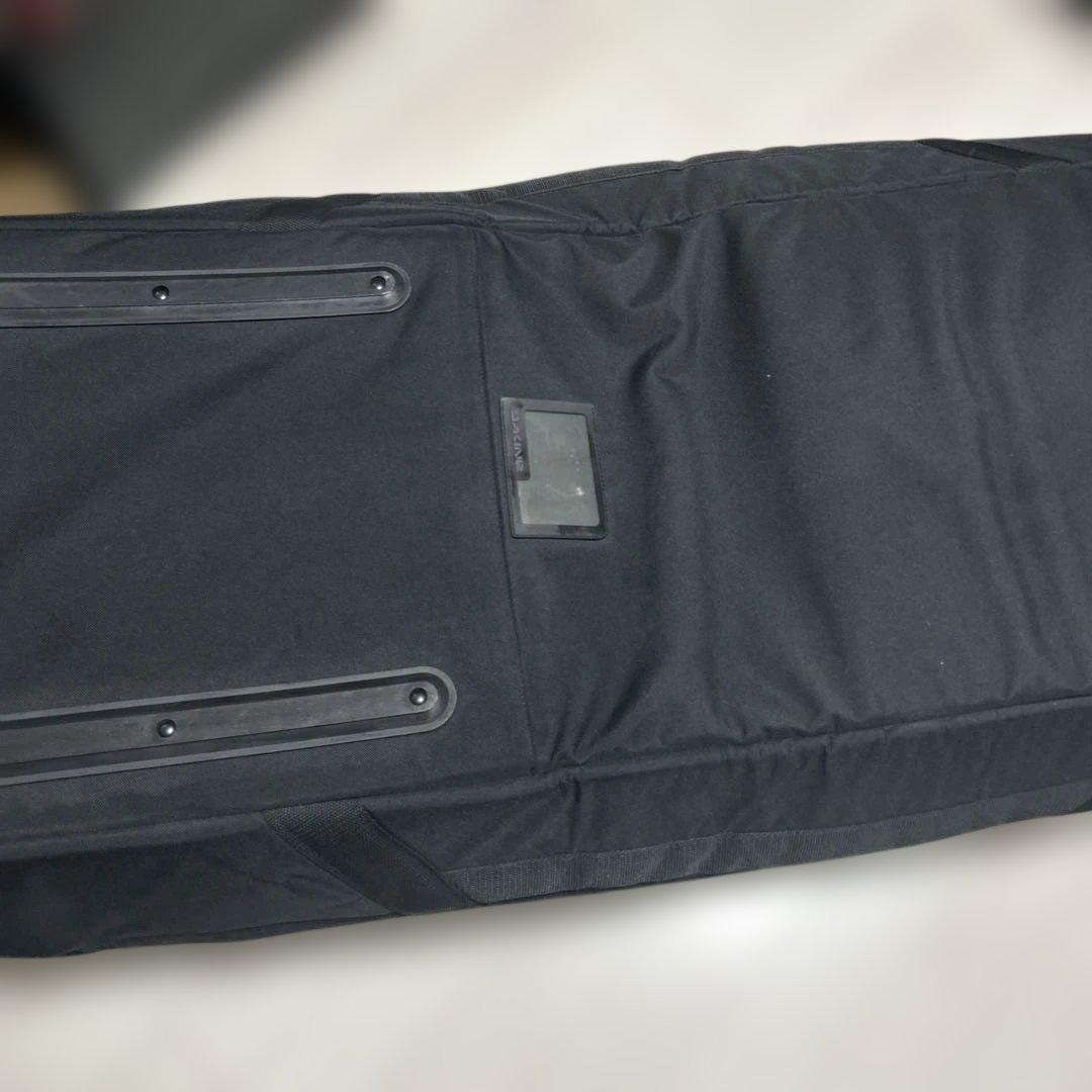 美品　ダカイン　DAKINE スノーボードバッグ 大型 キャリー