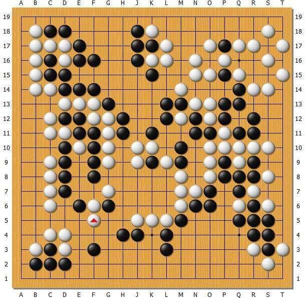 囲碁盤　木刻印線　卓上接合碁盤　新榧　色目の優しい　19路囲碁盤厚さ40mm 松