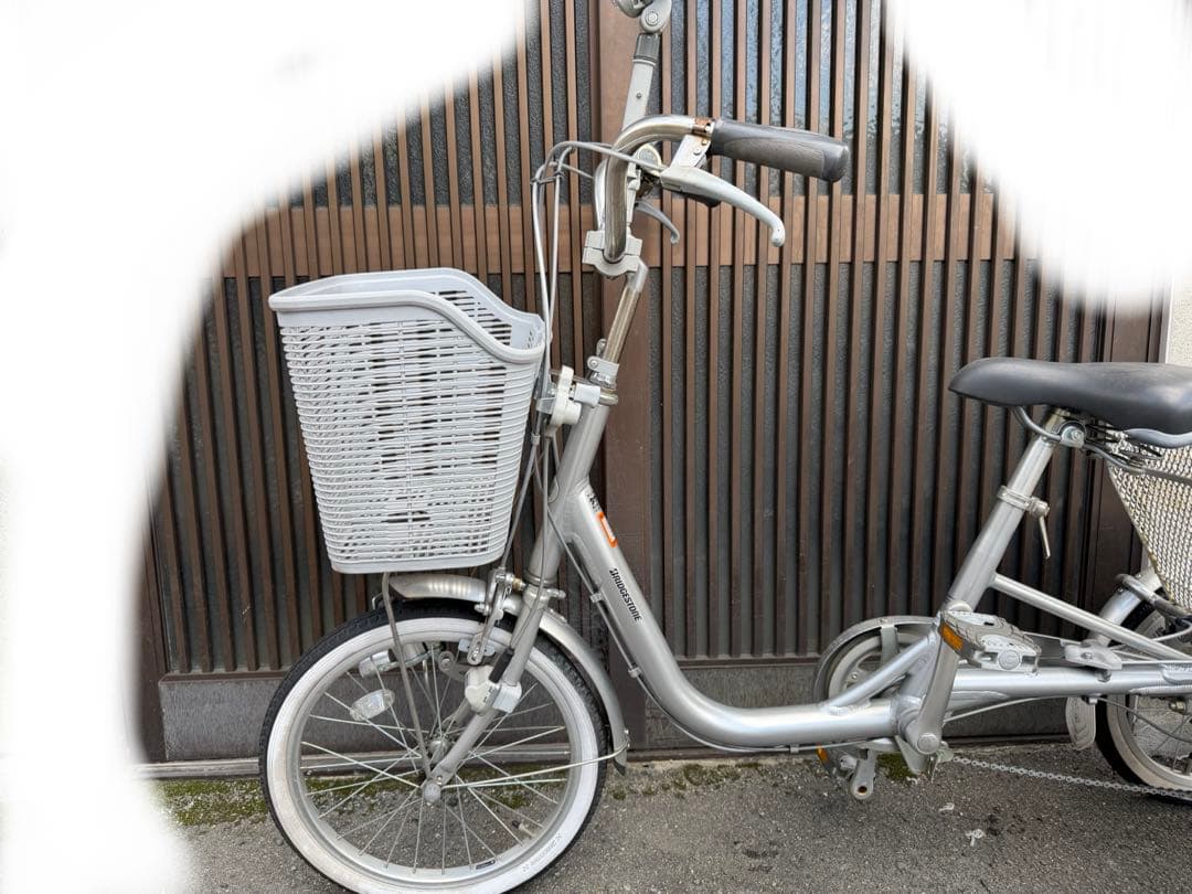 ブリヂストン三輪自転車シルバー、大人用、高齢者用）