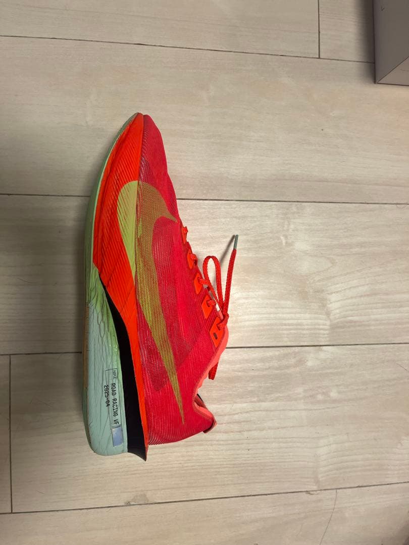 VAPORFLY NEXT%4 27.5、ヴェイパーフライ4 27.5