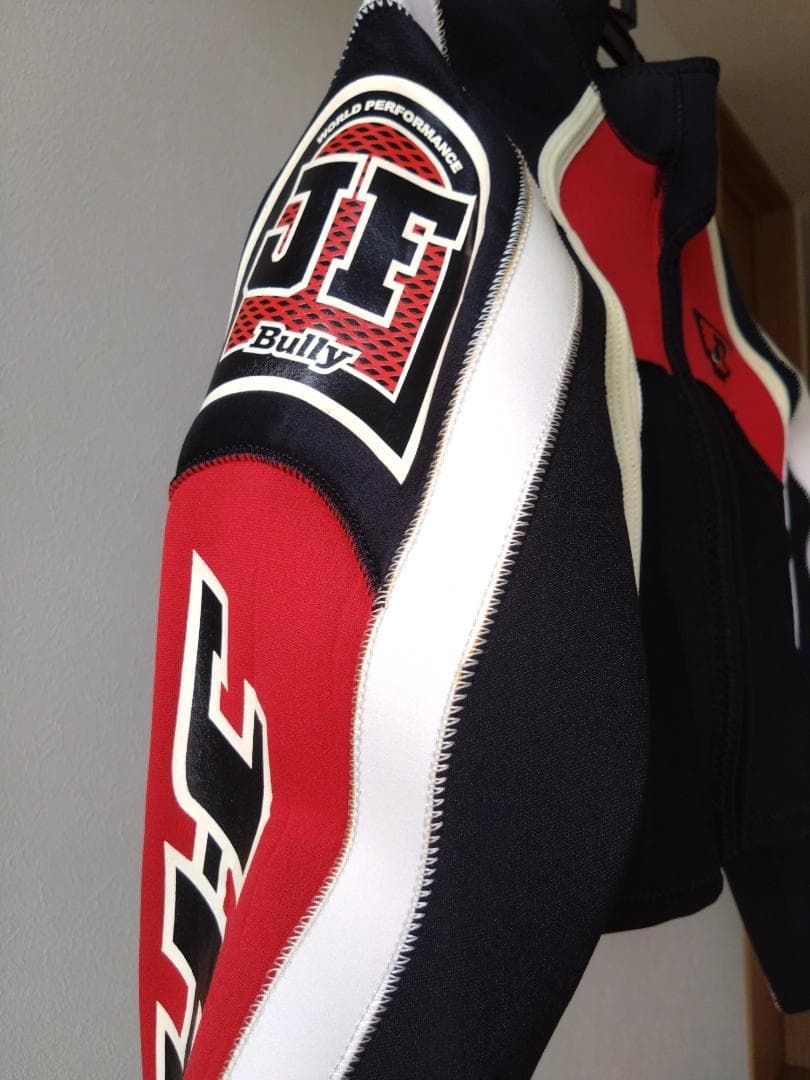 JFISHジェイフィッシュウエットスーツ水上バイク女性MB 黒赤