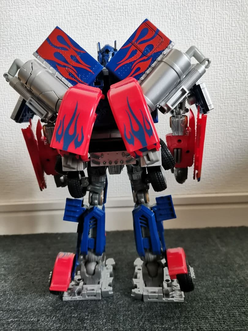 トランスフォーマー　オプティマスプライム　MB-11 10th アニバーサリー