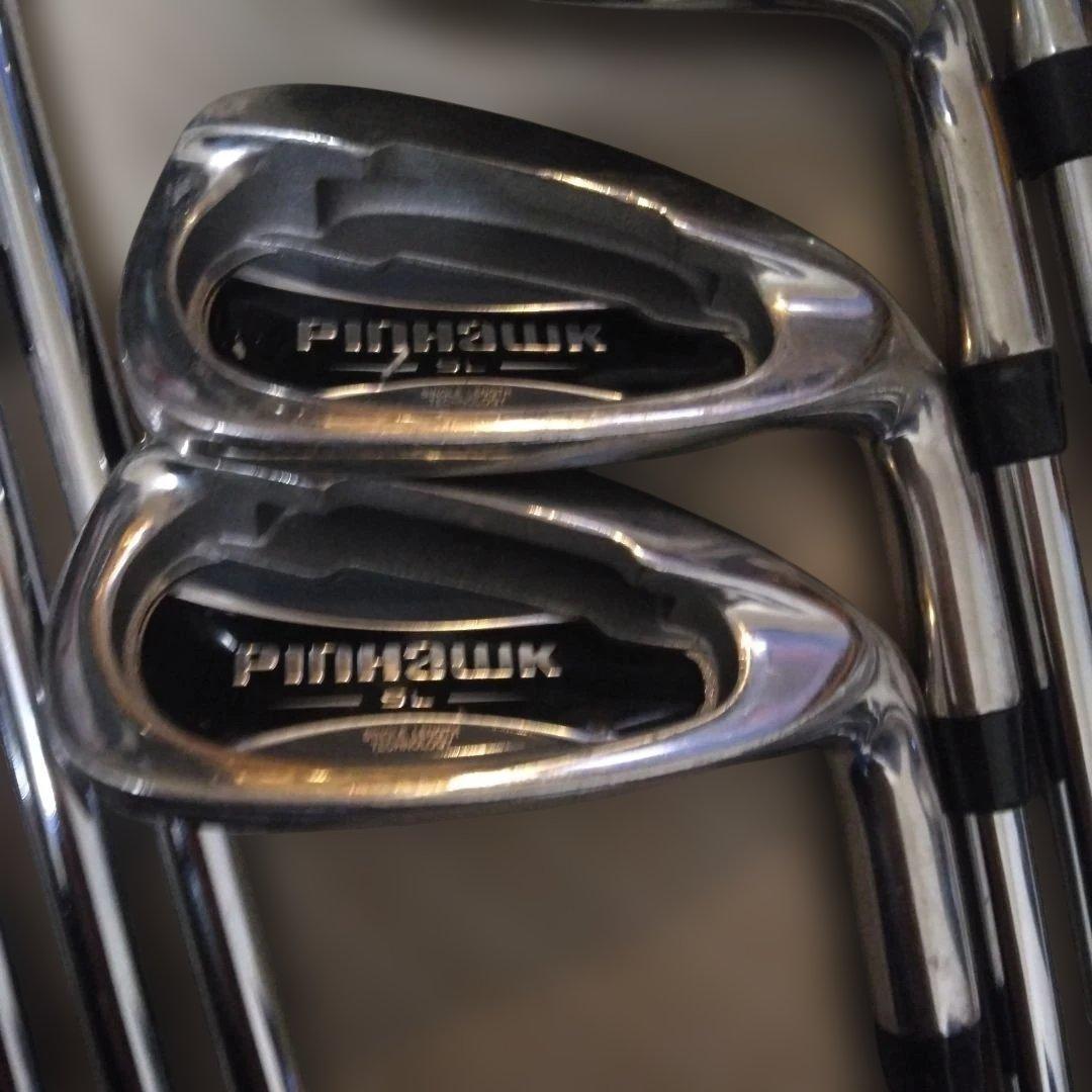 ワンレングス　Pinhawk アイアンセット 8本black widowグリップ