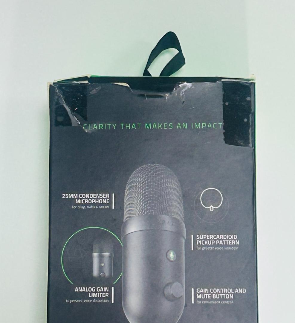 Razer Seiren V2 X ブラック USBコンデンサーマイク 新品同様