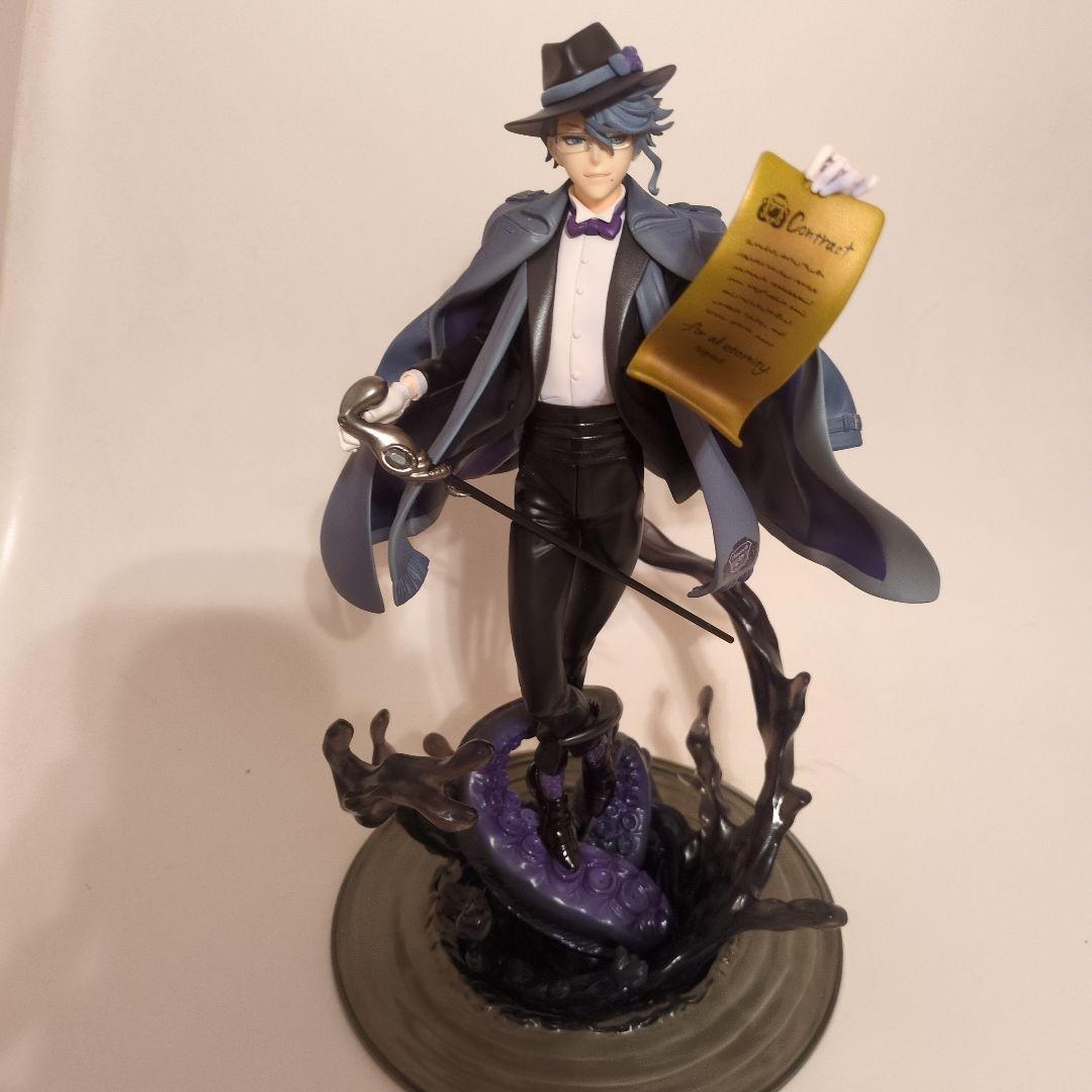 Twisted Wonderland アズール・アーシングロット フィギュア