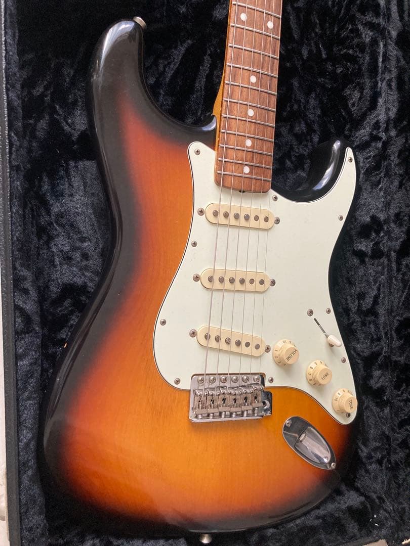 Fender Japan ST62/VSP ラッカー塗装ストラトキャスター