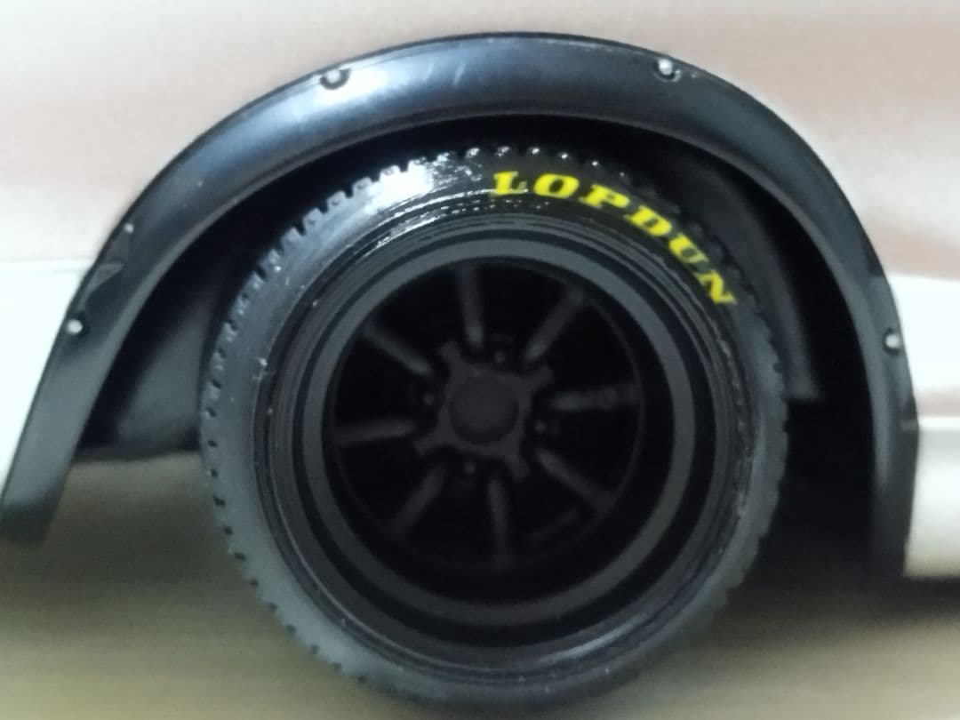 アオシマSKYLINE ハコスカ 2000GT-R KPGC10