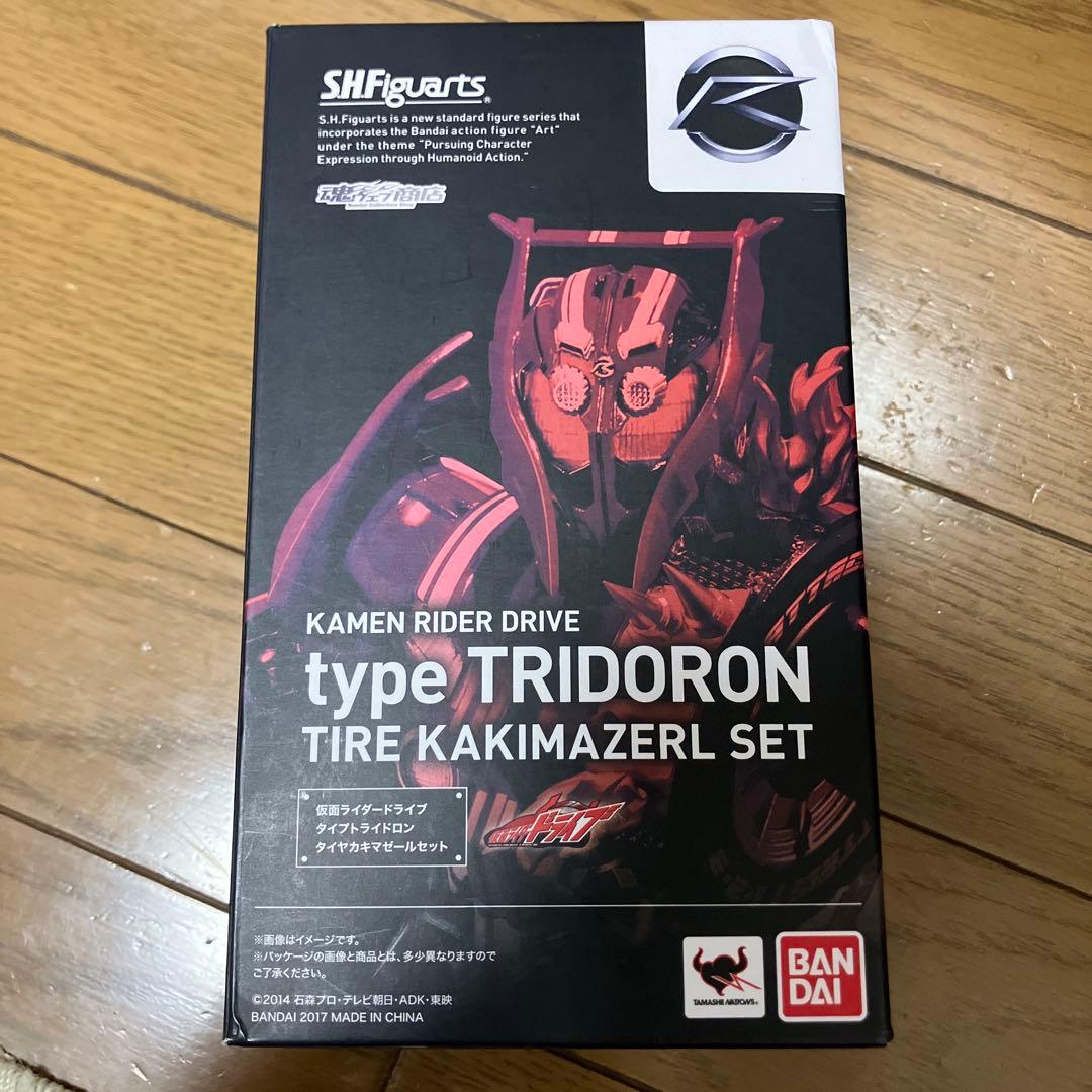 フィギュアーツ　仮面ライダー　ドライブ　タイプトライドロン　ガヴ　トライドロン